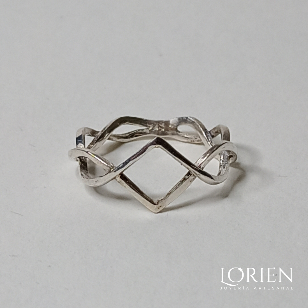 Anillo "Daedra" de plata 925