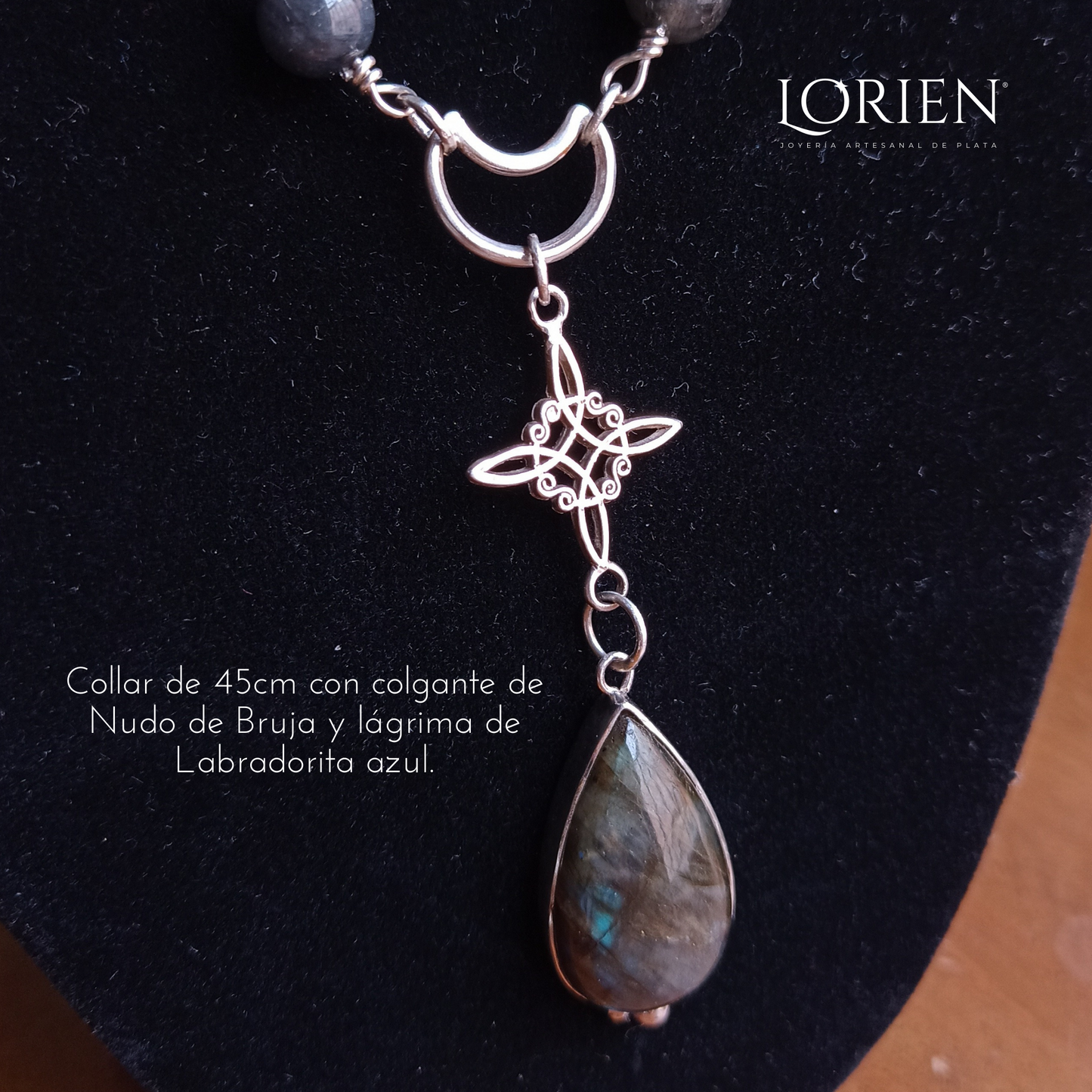 Collar Midnight Sky de Labradorita Azul con Nudo de Bruja