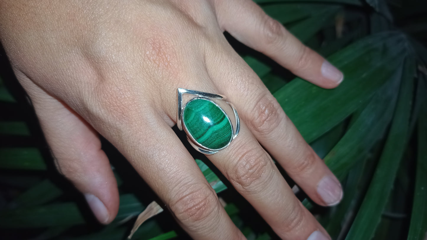 Anillo "Insondable" de plata 925 y Malaquita